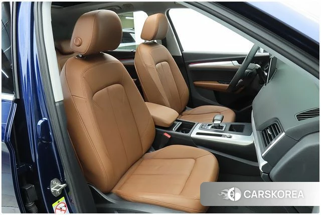 Audi Q5 (FY) 2021 Синий из Кореи, фото 3