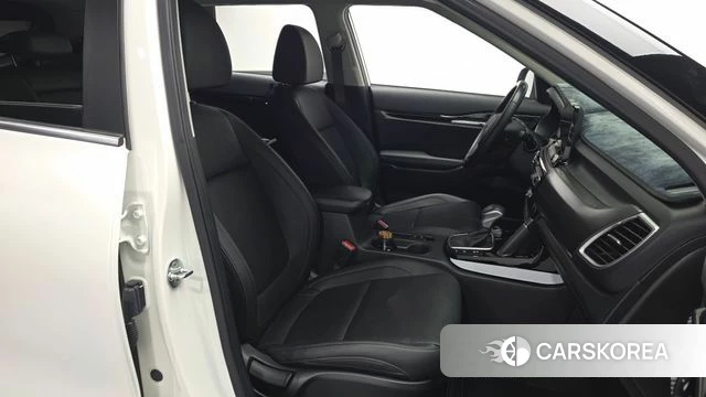 Kia Seltos 2022 Белый из Кореи, фото 3