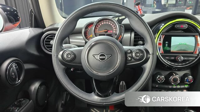 Mini Cooper 2021 Оранжевый из Кореи, фото 3