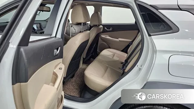 Hyundai Kona 2018 Белый из Кореи, фото 3