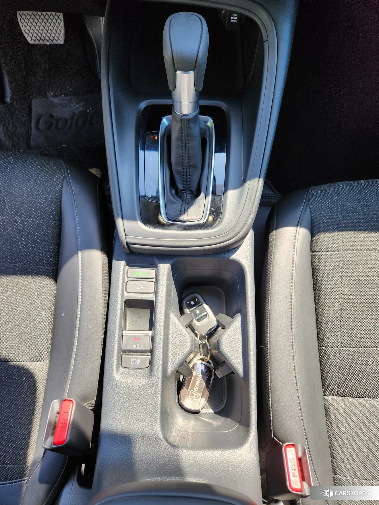 Honda Vezel 2023 Белый из Китая, фото 3