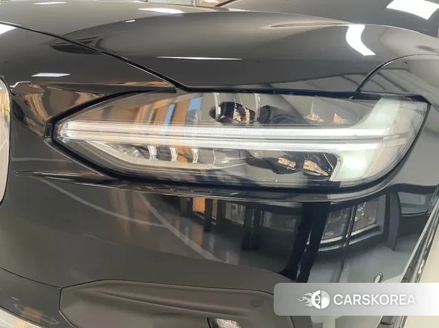 Volvo S90 2024 Черный из Кореи, фото 3
