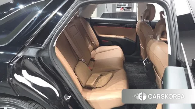 Hyundai Grandeur Hybrid (GN7) 2023 Черный из Кореи, фото 3