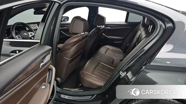 BMW 5 Series (G30) 2020 Серый из Кореи, фото 3