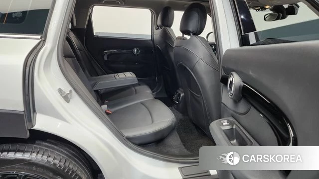Mini Cooper Clubman 2024 Белый из Кореи, фото 3