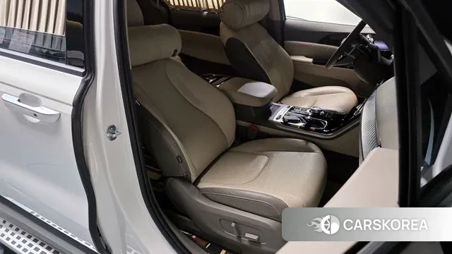 Kia Carnival 4th generation 2023 Белый из Кореи, фото 3