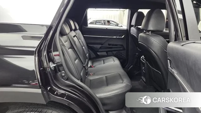 Ssangyong Torres 2023 Черный из Кореи, фото 3