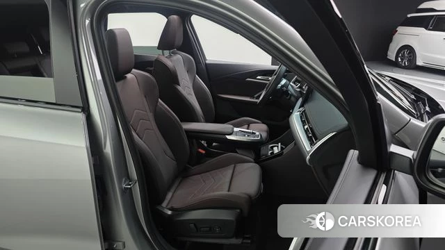 BMW X1 (U11) 2025 Серебряный из Кореи, фото 3
