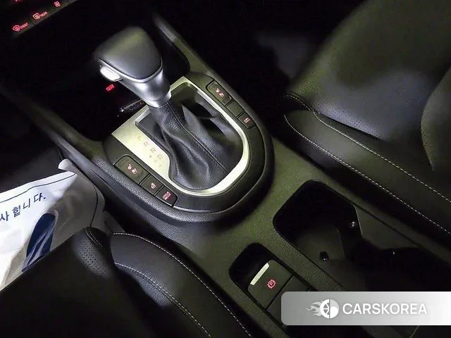 Kia The New K3 2nd generation 2022 Белый из Кореи, фото 3