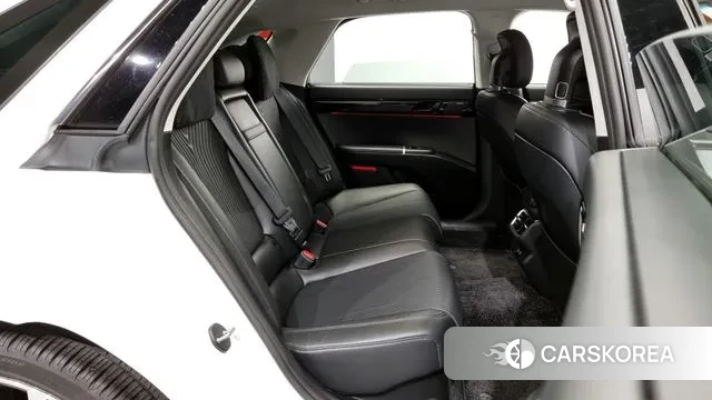 Hyundai Grandeur Hybrid (GN7) 2023 Белый из Кореи, фото 3