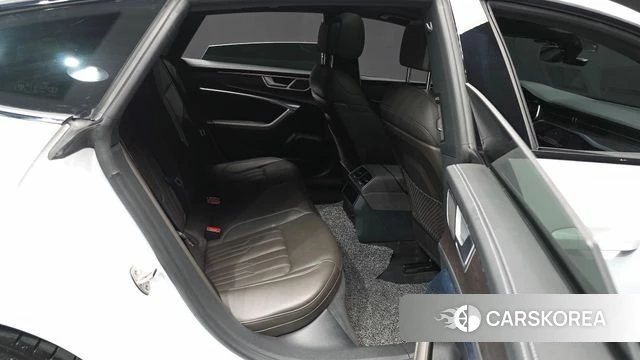 Audi A7 (4K) 2022 Белый из Кореи, фото 3