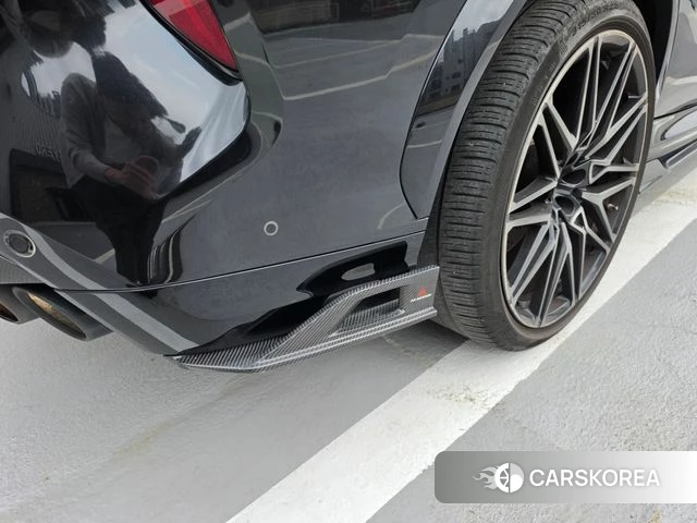 BMW X6M (G06) 2023 Черный из Кореи, фото 3
