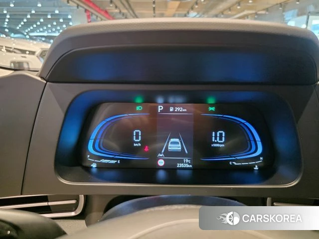 Hyundai The New Avante (CN7) 2023 Белый из Кореи, фото 3