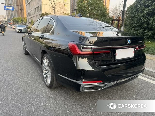 BMW 7 series 2021 Черный из Китая, фото 3