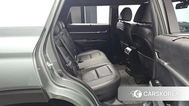 Ssangyong Torres 2023 Зеленый из Кореи, фото 3