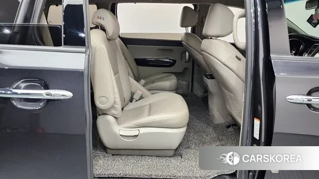 Kia The New Carnival 2018 Черный из Кореи, фото 3