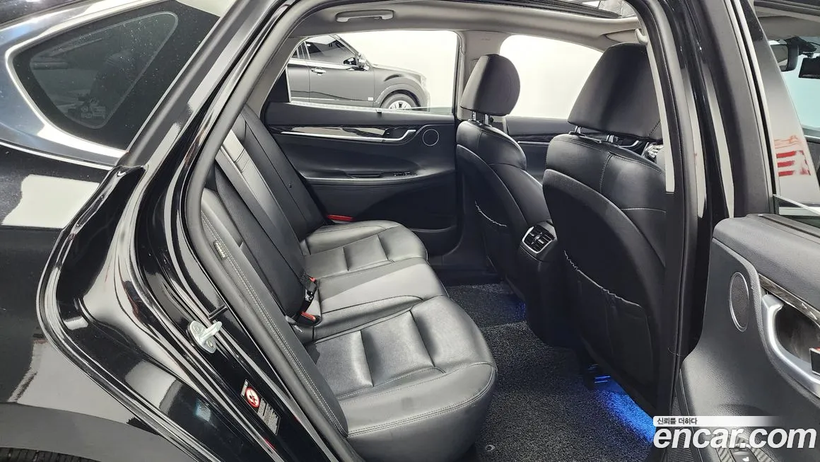 Hyundai Grandeur IG id 2047973 из Кореи 3