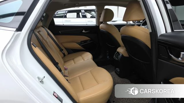 Kia K7 Premier 2019 Белый из Кореи, фото 3