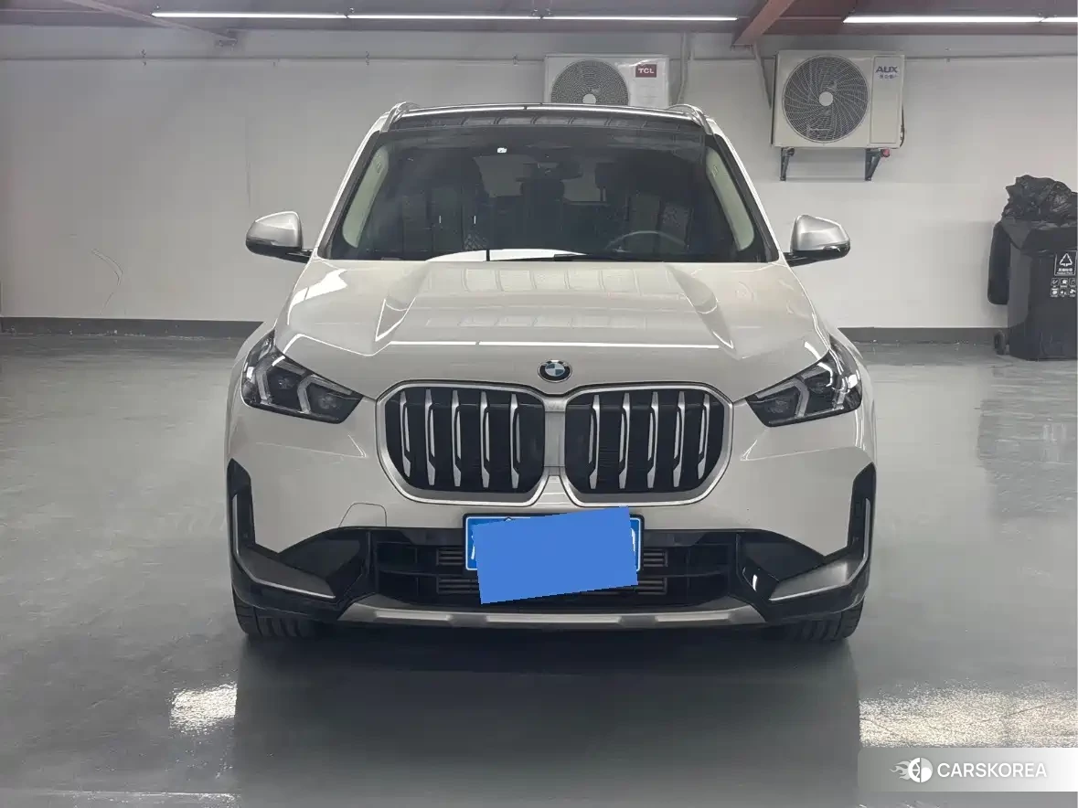 BMW X1 2023 Белый из Китая, фото 3