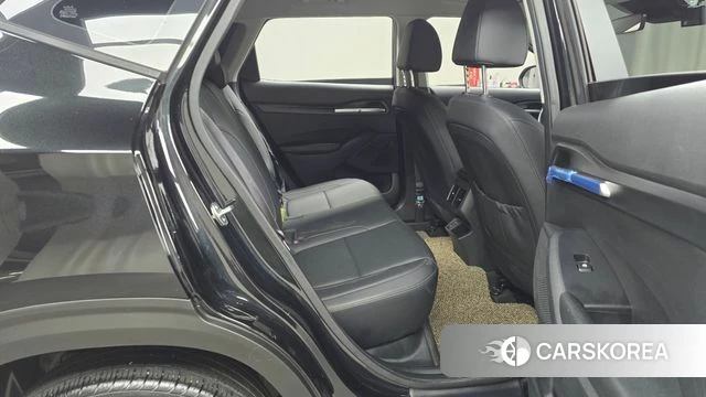 Kia The New Seltos 2023 Черный из Кореи, фото 3