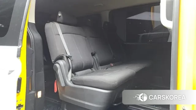 Hyundai Staria 2021 Белый из Кореи, фото 3