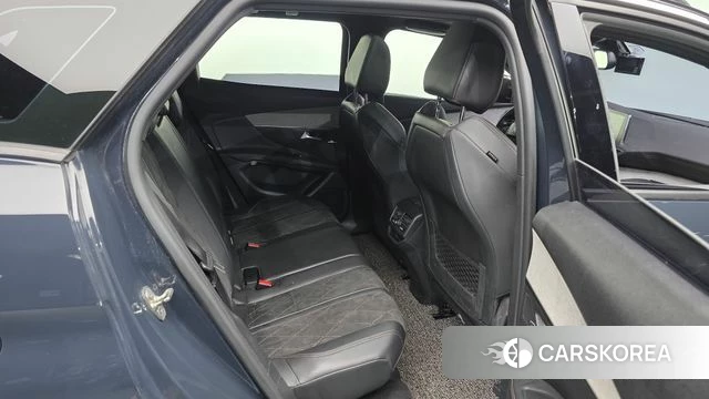 Peugeot 3008 second generation 2018 Синий из Кореи, фото 3