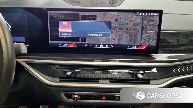 BMW X6 (G06) 2024 Песочный из Кореи, фото 3