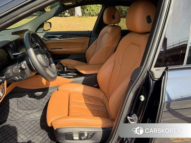 BMW 6 series GT 2024 Черный из Китая, фото 3