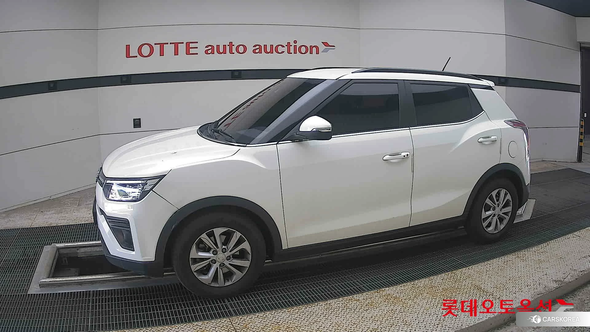 SsangYong Tivoli 2021 Grand White из Кореи, фото 3