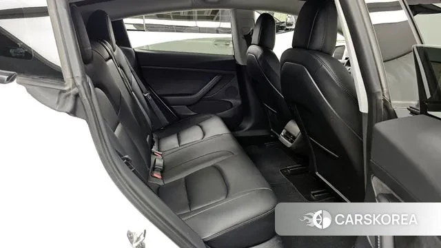 Tesla Model 3 2021 Белый из Кореи, фото 3