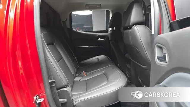 Chevrolet (GM Daewoo) Real New Colorado 2021 Красный из Кореи, фото 3