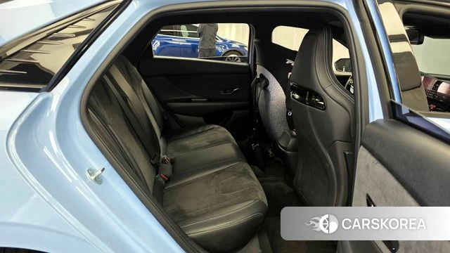 Hyundai Avante (CN7) 2022 Небесно-голубой из Кореи, фото 3