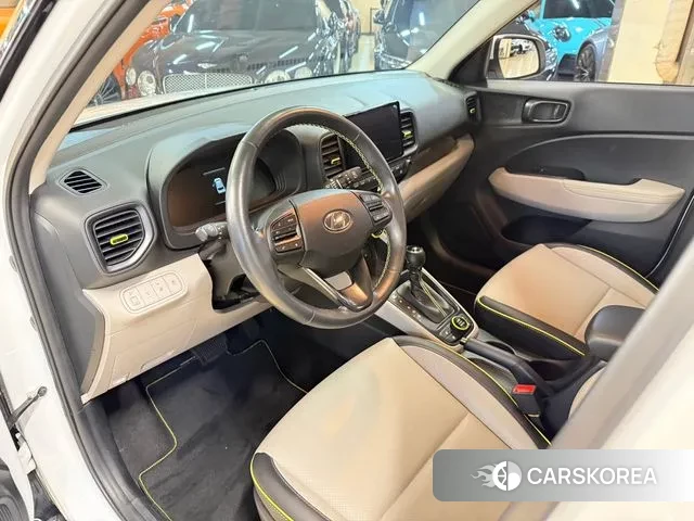 Hyundai Venue 2023 Белый из Кореи, фото 3