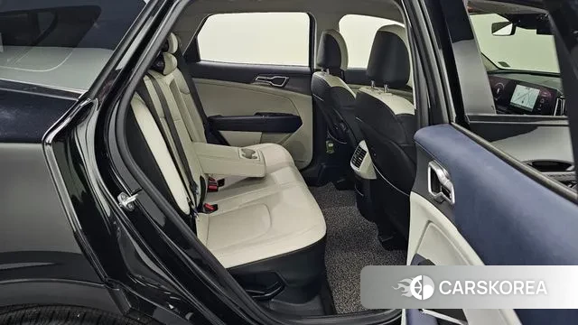 Kia Sportage 5th Generation Hybrid 2022 Черный из Кореи, фото 3