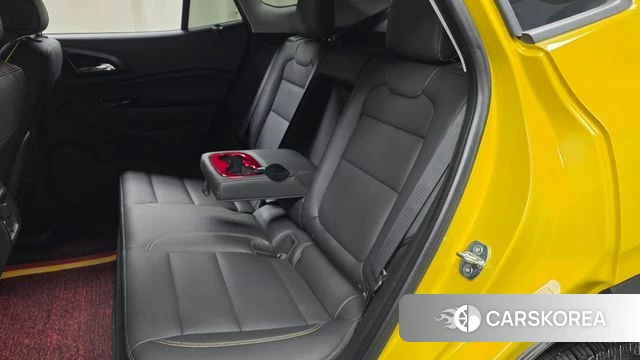 Chevrolet (GM Daewoo) Trax Crossover 2023 Желтый из Кореи, фото 3
