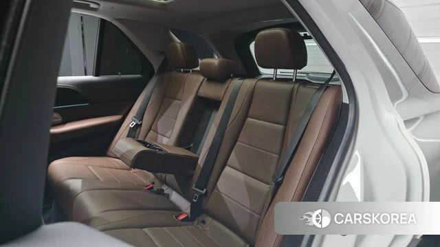 Mercedes-Benz GLE-Class W167 2023 Белый из Кореи, фото 3