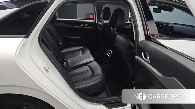 Kia K5 3rd generation 2023 Белый из Кореи, фото 3