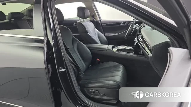 Genesis G80 (RG3) 2021 Черный из Кореи, фото 3