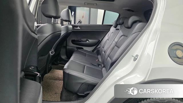 Kia Sportage 4th Generation 2018 Белый из Кореи, фото 3