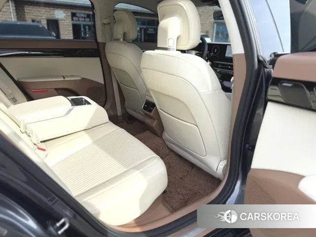 Hyundai Grandeur Hybrid (GN7) 2023 Серый из Кореи, фото 3