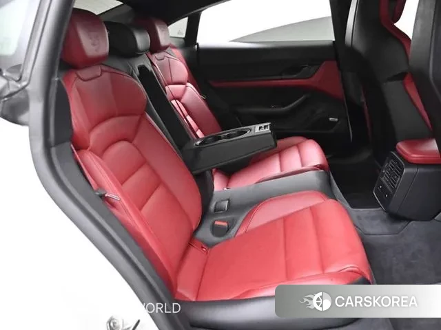 Porsche Taycan 2021 Белый из Кореи, фото 3