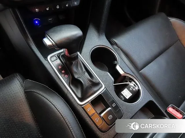 Kia Sportage The Bold 2018 Серебристо-серый из Кореи, фото 3