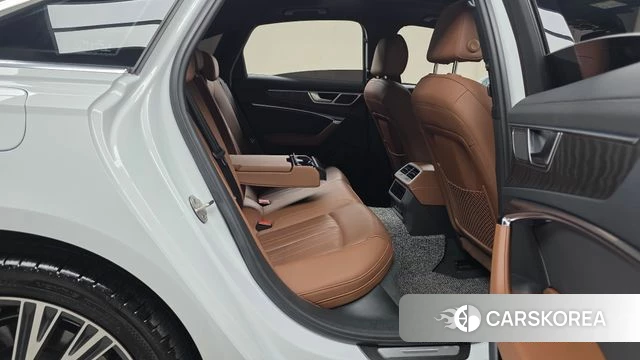 Audi A6 (C8) 2022 Белый из Кореи, фото 3