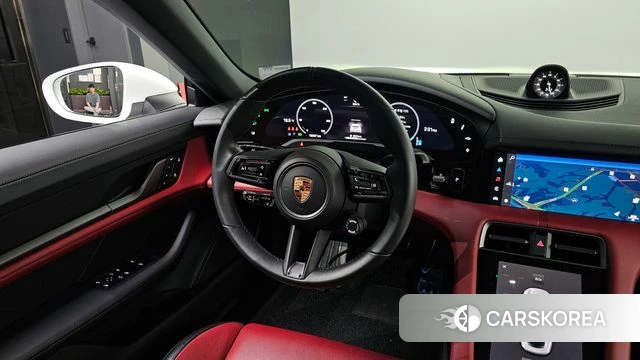 Porsche Taycan 2024 Белый из Кореи, фото 3