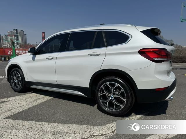 BMW X1 2022 Белый из Китая, фото 3