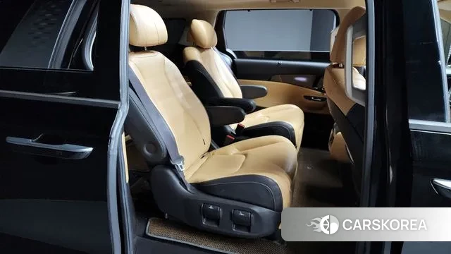 Kia Carnival 4th generation 2021 Черный из Кореи, фото 3