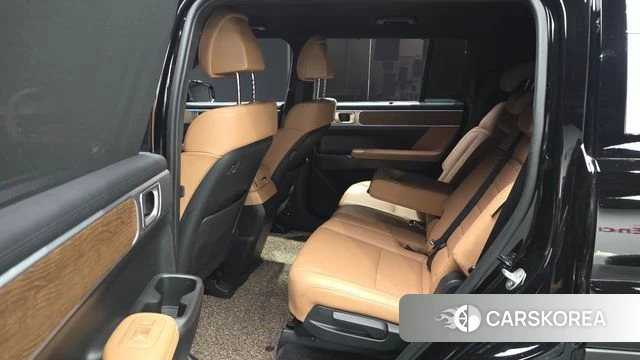 Hyundai Santa Fe (MX5) 2024 Черный из Кореи, фото 3