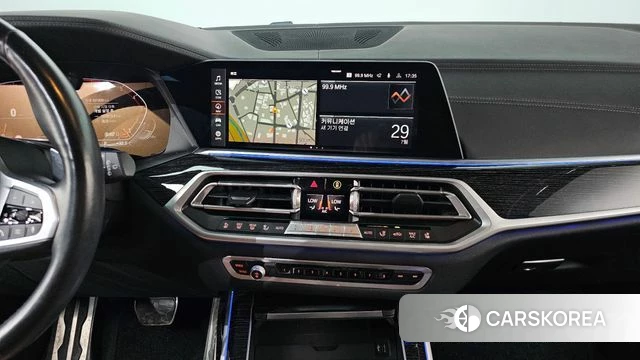 BMW X7 (G07) 2021 Серый из Кореи, фото 3