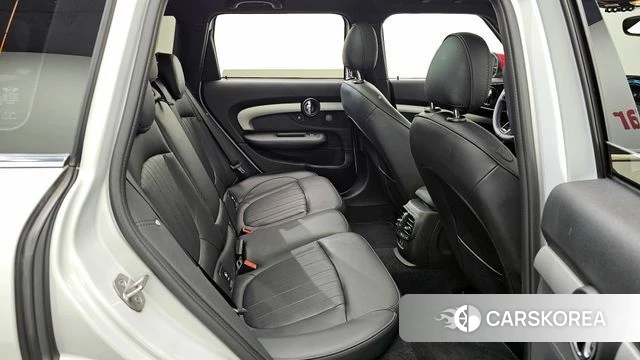 Mini Cooper S Clubman 2023 Серебристо-серый из Кореи, фото 3