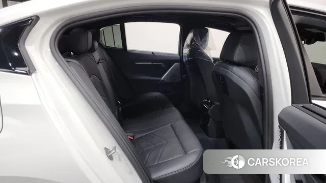 BMW i5 (G60) 2025 Белый из Кореи, фото 3